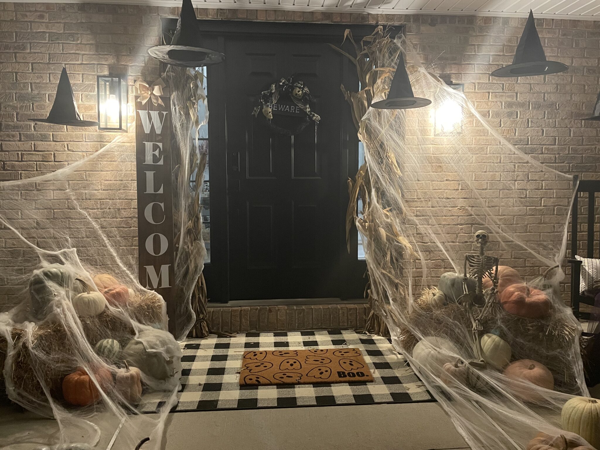 Halloween Porch Decor to Get Festive This Spooky Season - Just Simply Mom