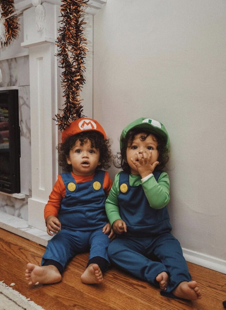 50 Twin Halloween Costumes You Have to Try