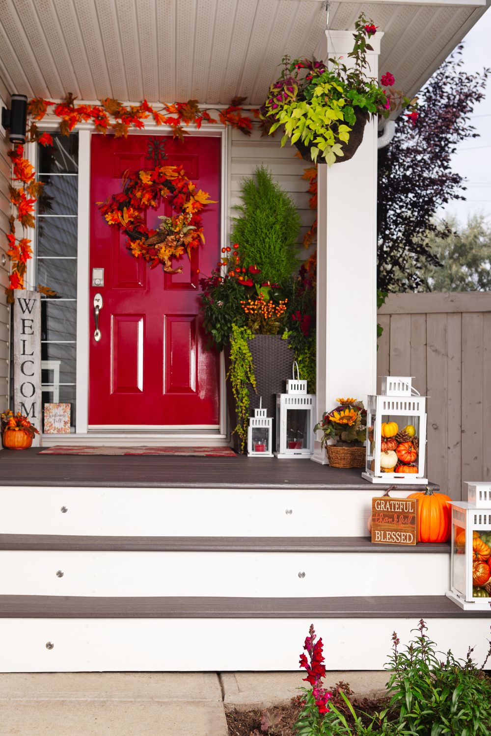 25 Thanksgiving Porch Ideas - Just Simply Mom